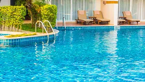 Stainless steels for swimming pool building